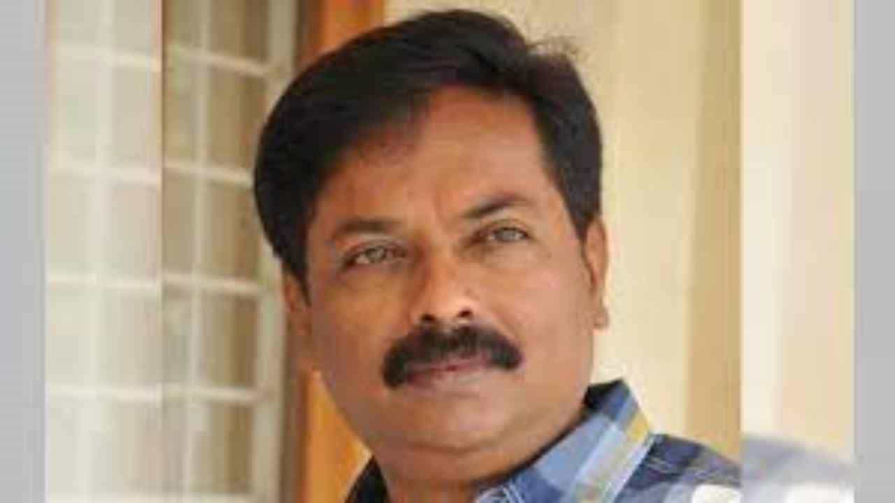 ಜೈನಮುನಿ ಹತ್ಯೆ ಕೇಸ್: ಪ್ರಮುಖ ಆರೋಪಿಯನ್ನು ಸರ್ಕಾರ ರಕ್ಷಣೆ ಮಾಡುತ್ತಿದೆ: ಶಾಸಕ ಅಭಯ್ ಪಾಟೀಲ್ ಆರೋಪ ಜೈನಮುನಿ ಹತ್ಯೆ ಕೇಸ್: ಪ್ರಮುಖ ಆರೋಪಿಯನ್ನು ಸರ್ಕಾರ ರಕ್ಷಣೆ ಮಾಡುತ್ತಿದೆ: ಶಾಸಕ ಅಭಯ್ ಪಾಟೀಲ್ ಆರೋಪ