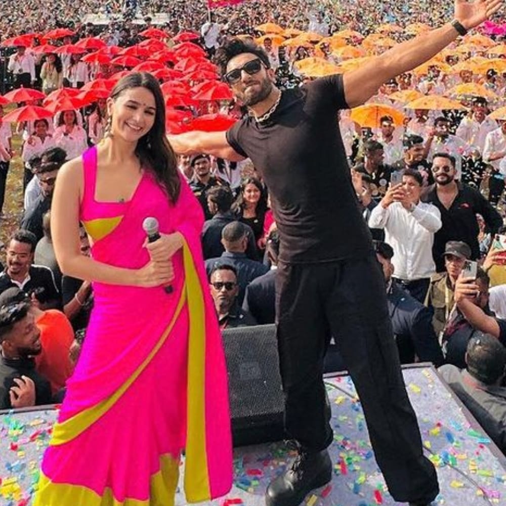 'ರಾಕಿ ಔರ್ ರಾಣಿ ಕಿ ಪ್ರೇಮ್ ಕಹಾನಿ' ಸಿನಿಮಾವನ್ನು ಕರಣ್ ಜೋಹರ್ ನಿರ್ದೇಶಿಸಿದ್ದಾರೆ.