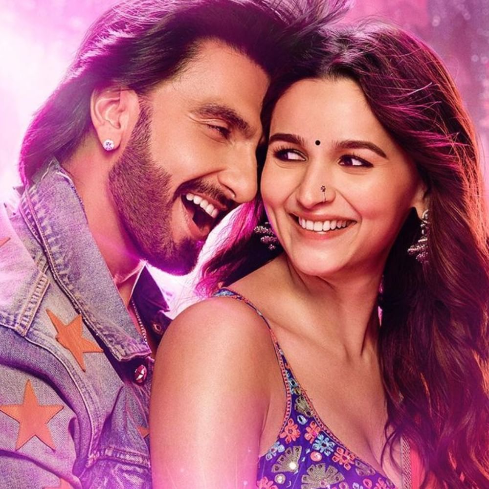 ರಣ್ವೀರ್ ಸಿಂಗ್ ಹಾಗೂ ಆಲಿಯಾ ಒಟ್ಟಿಗೆ ಹಲವು ನಗರಗಳಲ್ಲಿ ಪ್ರಚಾರ ಮಾಡುತ್ತಿದ್ದಾರೆ.