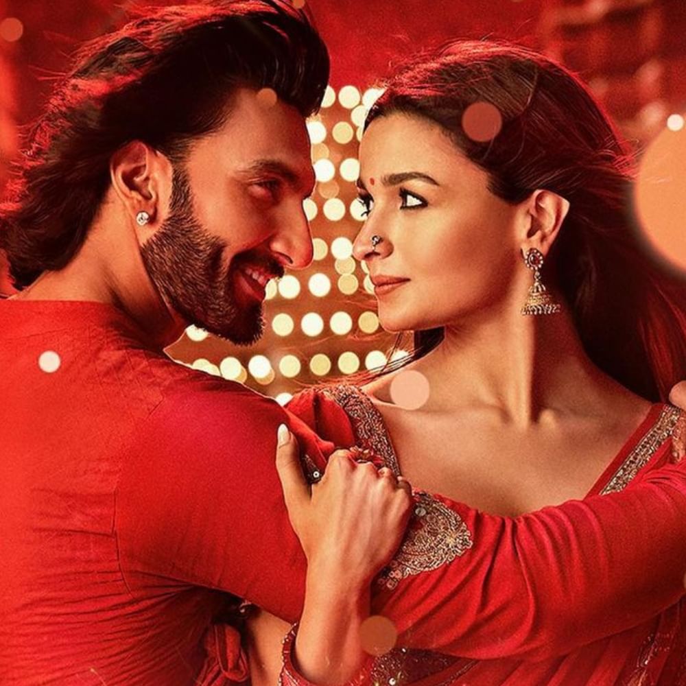 ಸಿನಿಮಾದ ಹಾಡುಗಳು ಈಗಾಗಲೇ ಬಿಡುಗಡೆ ಆಗಿ ಹಿಟ್ ಆಗಿವೆ.