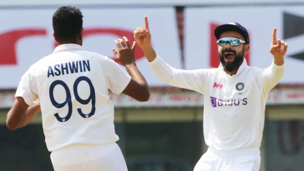 IND vs WI: ಸಚಿನ್ರ ವಿಶೇಷ ದಾಖಲೆ ಪಟ್ಟಿಗೆ ಸೇರ್ಪಡೆಯಾದ ವಿರಾಟ್ ಕೊಹ್ಲಿ, ಅಶ್ವಿನ್ IND vs WI: ಸಚಿನ್ರ ವಿಶೇಷ ದಾಖಲೆ ಪಟ್ಟಿಗೆ ಸೇರ್ಪಡೆಯಾದ ವಿರಾಟ್ ಕೊಹ್ಲಿ, ಅಶ್ವಿನ್