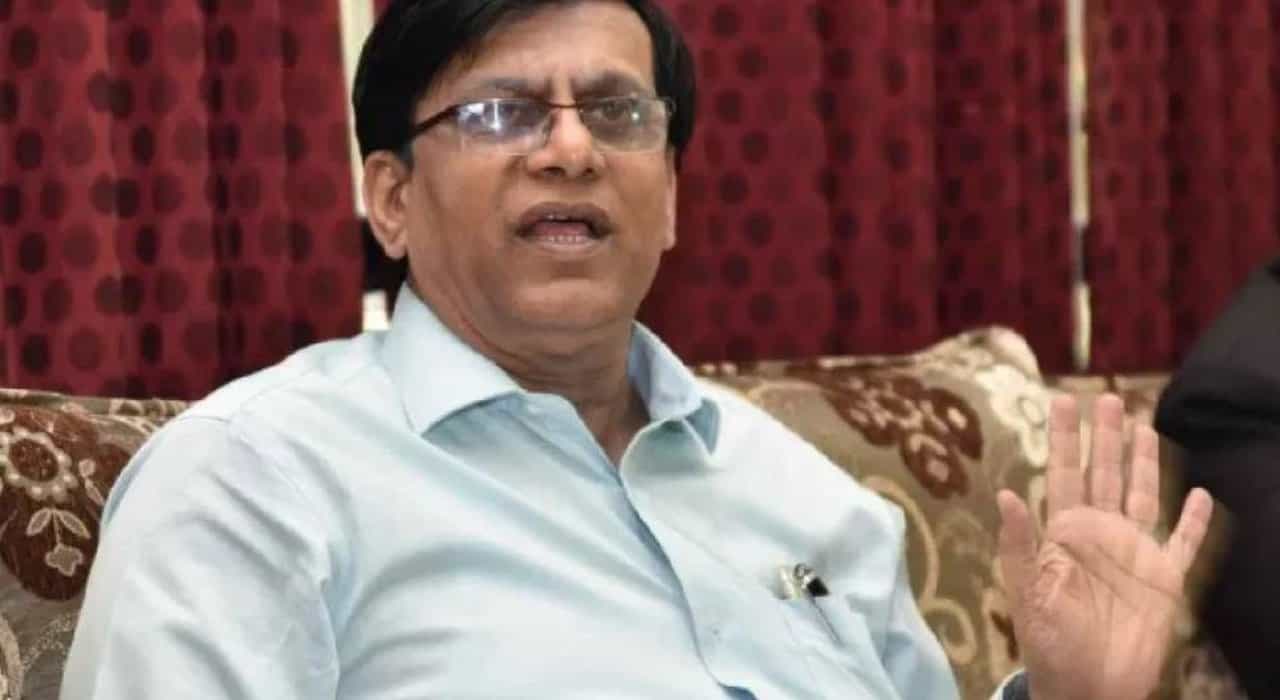 ನನಗೆ ಸ್ವಲ್ಪ ಧಿಮಾಕು ಜಾಸ್ತಿಯೇ ಇದೆ, ಯಾರನ್ನೂ ಕೇರ್ ಮಾಡಲ್ಲ; ಬಸವರಾಜ ರಾಯರೆಡ್ಡಿ ಹೀಗೆನ್ನಲು ಕಾರಣವೇನು? ನನಗೆ ಸ್ವಲ್ಪ ಧಿಮಾಕು ಜಾಸ್ತಿಯೇ ಇದೆ, ಯಾರನ್ನೂ ಕೇರ್ ಮಾಡಲ್ಲ; ಬಸವರಾಜ ರಾಯರೆಡ್ಡಿ ಹೀಗೆನ್ನಲು ಕಾರಣವೇನು?
