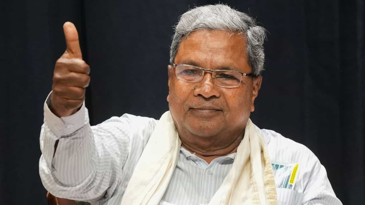 Film City: ಮೈಸೂರಿನಲ್ಲಿ ಫಿಲ್ಮ್ಸಿಟಿ ನಿರ್ಮಾಣದ ಘೋಷಣೆ ಮಾಡಿದ ಸಿಎಂ ಸಿದ್ದರಾಮಯ್ಯ Film City: ಮೈಸೂರಿನಲ್ಲಿ ಫಿಲ್ಮ್ಸಿಟಿ ನಿರ್ಮಾಣದ ಘೋಷಣೆ ಮಾಡಿದ ಸಿಎಂ ಸಿದ್ದರಾಮಯ್ಯ