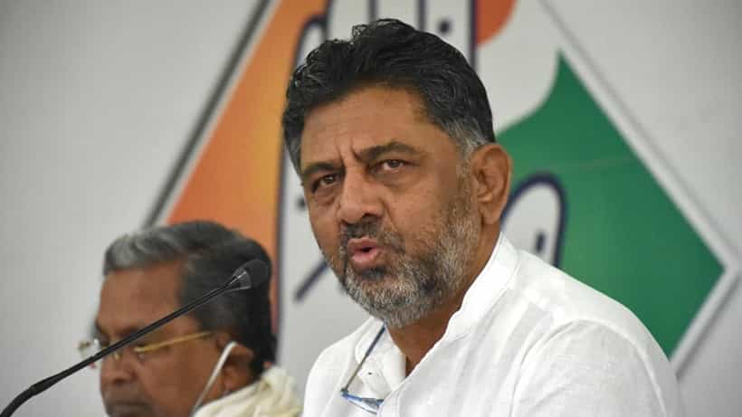 ಫುಟ್ಪಾತ್ ಮೇಲೆ ಕಸ ಹಾಕಿದರೇ ಠಾಣಾ ವ್ಯಾಪ್ತಿಯಲ್ಲಿ ಕ್ರಮ, ಟ್ಯಾಕ್ಸ್ ಕದಿಯುತ್ತಿರುವವರಿಗೆ ಕಡಿವಾಣ: ಡಿಕೆ ಶಿವಕುಮಾರ್