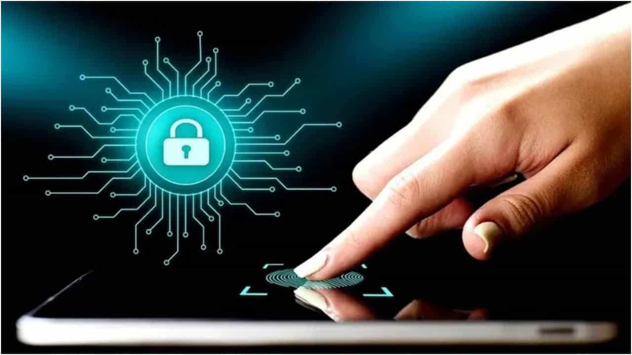 Data Protection Bill: ಮುಂಗಾರು ಅಧಿವೇಶನದಲ್ಲಿ ಮಂಡನೆಯಾಗಲಿದೆ ಡಾಟಾ ಪ್ರೊಟೆಕ್ಷನ್ ಬಿಲ್; ಕೇಂದ್ರ ಸಂಪುಟ ಅನುಮೋದನೆ Data Protection Bill: ಮುಂಗಾರು ಅಧಿವೇಶನದಲ್ಲಿ ಮಂಡನೆಯಾಗಲಿದೆ ಡಾಟಾ ಪ್ರೊಟೆಕ್ಷನ್ ಬಿಲ್; ಕೇಂದ್ರ ಸಂಪುಟ ಅನುಮೋದನೆ