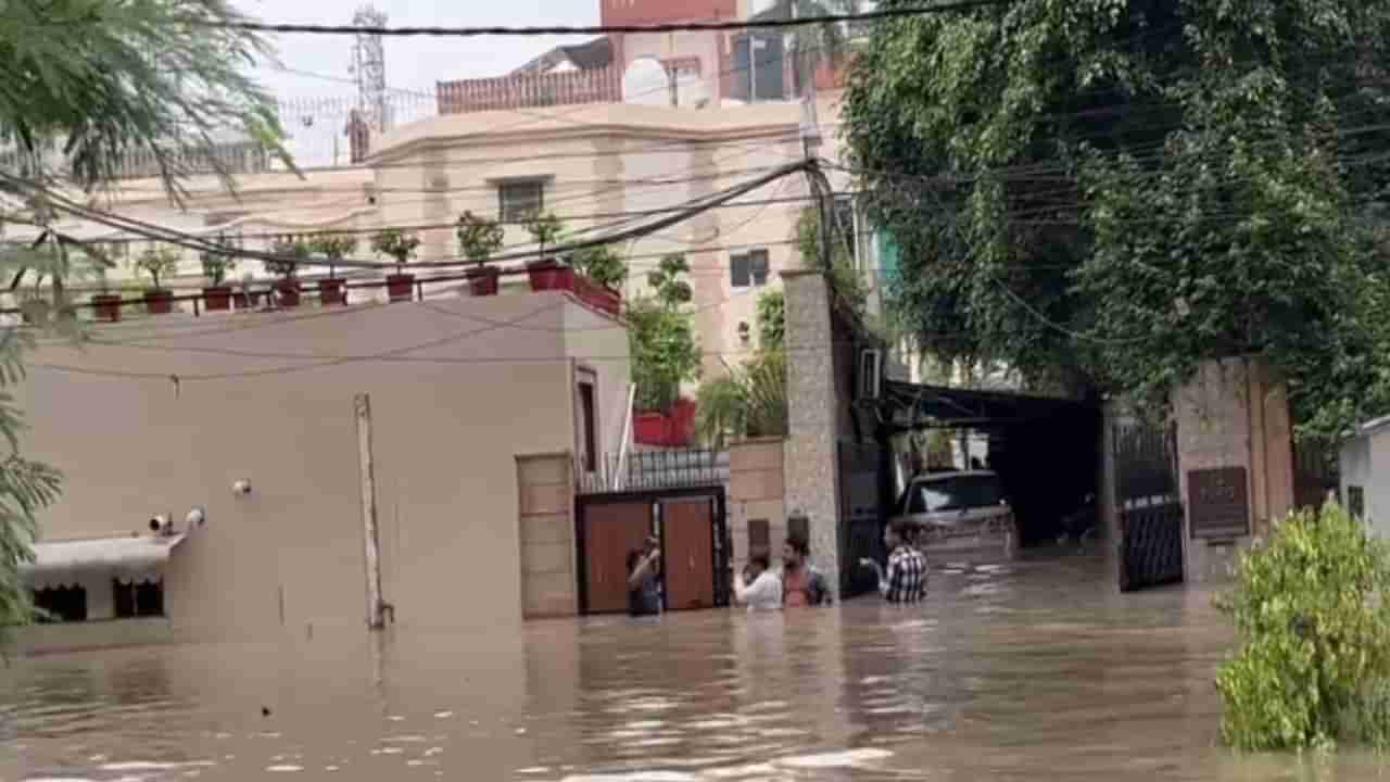 Delhi flood: ದೆಹಲಿಯಲ್ಲಿ ಪ್ರವಾಹ ಸ್ಥಿತಿ: ಮುಕುಂದಪುರದಲ್ಲಿ ನೀರಿನಲ್ಲಿ ಮುಳುಗಿ ಮೂವರು ಬಾಲಕರು ಸಾವು