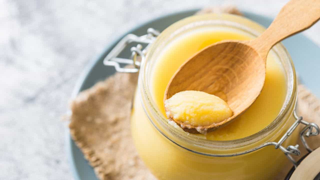 Ghee in the Rainy Season: ಮಳೆಗಾಲದಲ್ಲಿ ಹೆಚ್ಚು ತುಪ್ಪ ತಿನ್ನಲು ಆಯುರ್ವೇದ ಹೇಳುತ್ತದೆ ಯಾಕೆ? Ghee in the Rainy Season: ಮಳೆಗಾಲದಲ್ಲಿ ಹೆಚ್ಚು ತುಪ್ಪ ತಿನ್ನಲು ಆಯುರ್ವೇದ ಹೇಳುತ್ತದೆ ಯಾಕೆ?