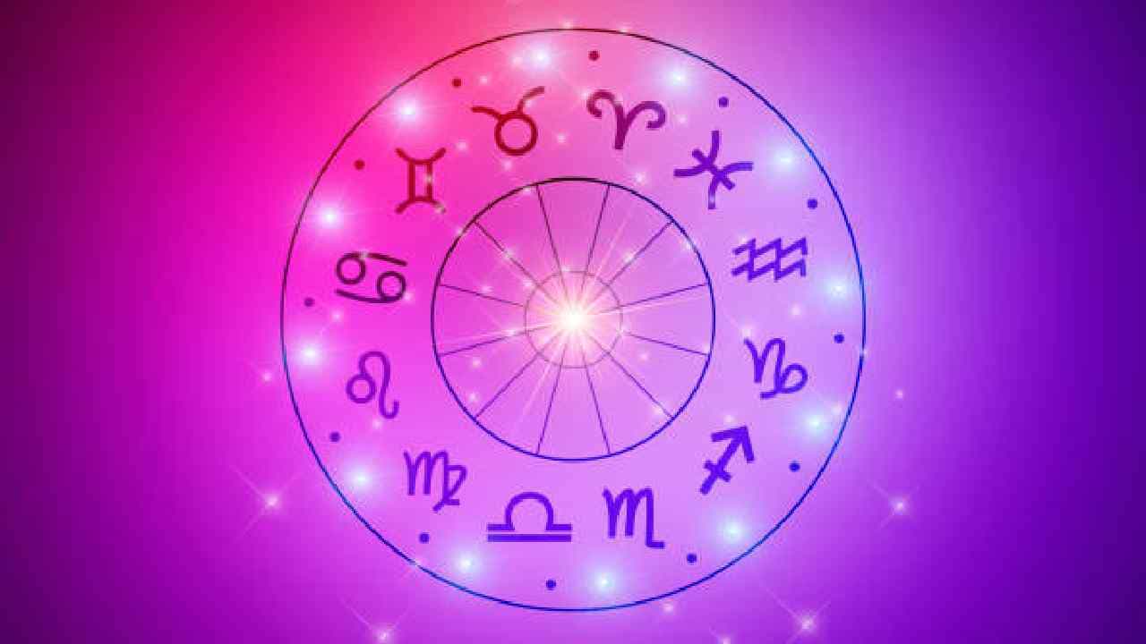 Horoscope: ಇಂದಿನ ರಾಶಿಭವಿಷ್ಯ, ಈ ರಾಶಿಯವರು ಆತುರದಲ್ಲಿ ಯಾವ ನಿರ್ಧಾರವನ್ನೂ ಮಾಡದೇ ಯೋಚಿಸಿ ಮುಂದುವರಿಯುವುದು ಉತ್ತಮ Horoscope: ಇಂದಿನ ರಾಶಿಭವಿಷ್ಯ, ಈ ರಾಶಿಯವರು ಆತುರದಲ್ಲಿ ಯಾವ ನಿರ್ಧಾರವನ್ನೂ ಮಾಡದೇ ಯೋಚಿಸಿ ಮುಂದುವರಿಯುವುದು ಉತ್ತಮ