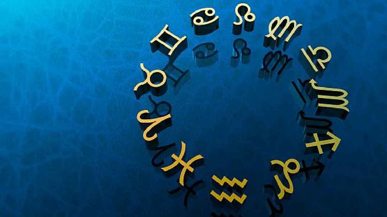 Daily Horoscope 19 July: ಇಂದಿನ ರಾಶಿಭವಿಷ್ಯ, ಪ್ರೀತಿಯನ್ನು ಈ ರಾಶಿಯವರು ಲಘುವಾಗಿ ಸ್ವೀಕರಿಸಿ ಪ್ರಿಯಕರನಿಂದ ದೂರಾಗುವ ಸಾಧ್ಯತೆ ಇದೆ Daily Horoscope 19 July: ಇಂದಿನ ರಾಶಿಭವಿಷ್ಯ, ಪ್ರೀತಿಯನ್ನು ಈ ರಾಶಿಯವರು ಲಘುವಾಗಿ ಸ್ವೀಕರಿಸಿ ಪ್ರಿಯಕರನಿಂದ ದೂರಾಗುವ ಸಾಧ್ಯತೆ ಇದೆ