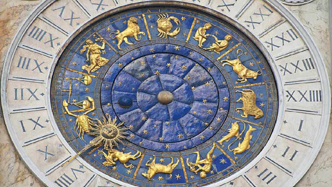 Monthly Horoscope: ಮಾಸಭವಿಷ್ಯ, ಈ ರಾಶಿಯವರಿಗೆ ಆದಾಯದ ಜೊತೆಗೆ ಈ ತಿಂಗಳು ಅನಗತ್ಯ ಒತ್ತಡವೂ ಹೆಚ್ಚಾಗಲಿದೆ