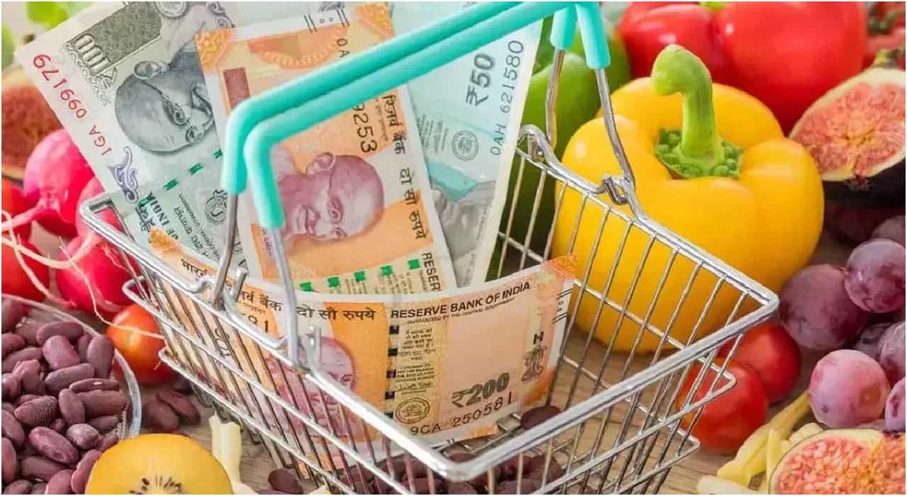 Retail Inflation: ಬೆಲೆ ಏರಿಕೆ ಪರಿಣಾಮ; ಜೂನ್ನಲ್ಲಿ ಮೂರು ತಿಂಗಳ ಗರಿಷ್ಠ ಮಟ್ಟಕ್ಕೆ ಚಿಲ್ಲರೆ ಹಣದುಬ್ಬರ Retail Inflation: ಬೆಲೆ ಏರಿಕೆ ಪರಿಣಾಮ; ಜೂನ್ನಲ್ಲಿ ಮೂರು ತಿಂಗಳ ಗರಿಷ್ಠ ಮಟ್ಟಕ್ಕೆ ಚಿಲ್ಲರೆ ಹಣದುಬ್ಬರ