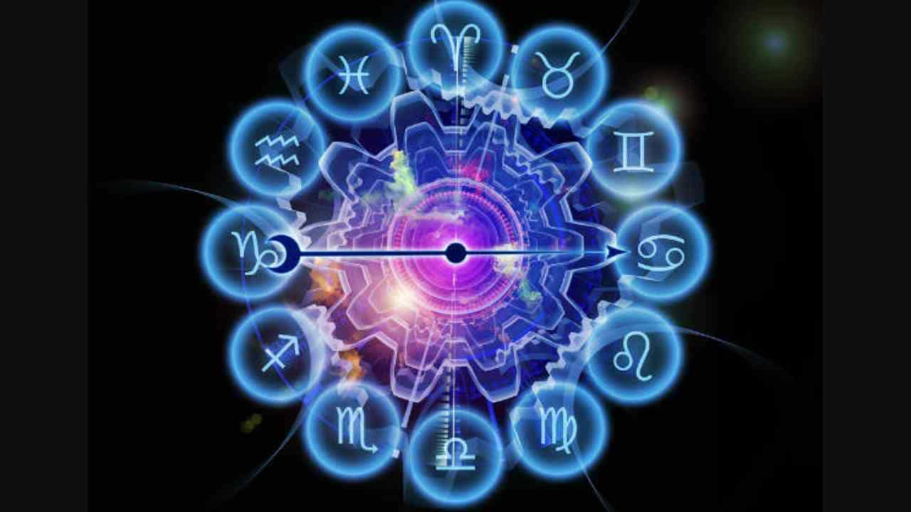 Daily Horoscope 30 July: ಪರೀಕ್ಷಿಸಿದೆ ಯಾವುದನ್ನೂ ನಂಬುವುದು ಬೇಡ, ಕ್ಲಿಷ್ಟಕರ ಸನ್ನಿವೇಶಗಳಿಂದ ಸುಲಭವಾಗಿ ಪಾರಾಗುವಿರಿ Daily Horoscope 30 July: ಪರೀಕ್ಷಿಸಿದೆ ಯಾವುದನ್ನೂ ನಂಬುವುದು ಬೇಡ, ಕ್ಲಿಷ್ಟಕರ ಸನ್ನಿವೇಶಗಳಿಂದ ಸುಲಭವಾಗಿ ಪಾರಾಗುವಿರಿ