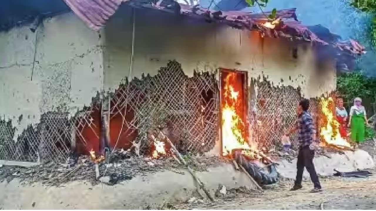 Manipur Violence: ಮಣಿಪುರದಲ್ಲಿ ಹಿಂಸಾಚಾರದ ವೇಳೆ ಮತ್ತಿಬ್ಬರು ಯುವತಿಯರ ಮೇಲೆ ನಡೆದಿತ್ತು ಸಾಮೂಹಿಕ ಅತ್ಯಾಚಾರ