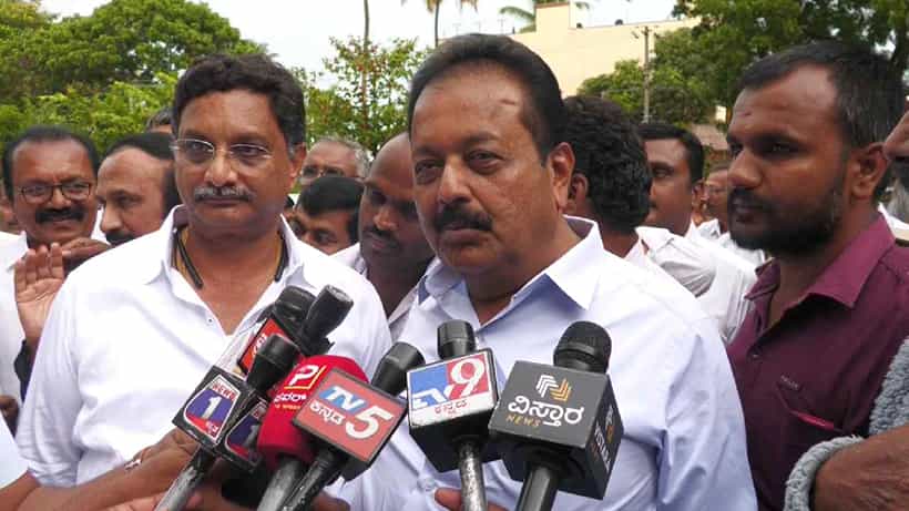 ಕೈಲಾಗದವರು ನೆಲಡೊಂಕು ಅಂದಂತೆ ಜೆಡಿಎಸ್ನವರು ಮಾತಾಡುತ್ತಾರೆ: ಚಲುವರಾಯಸ್ವಾಮಿ