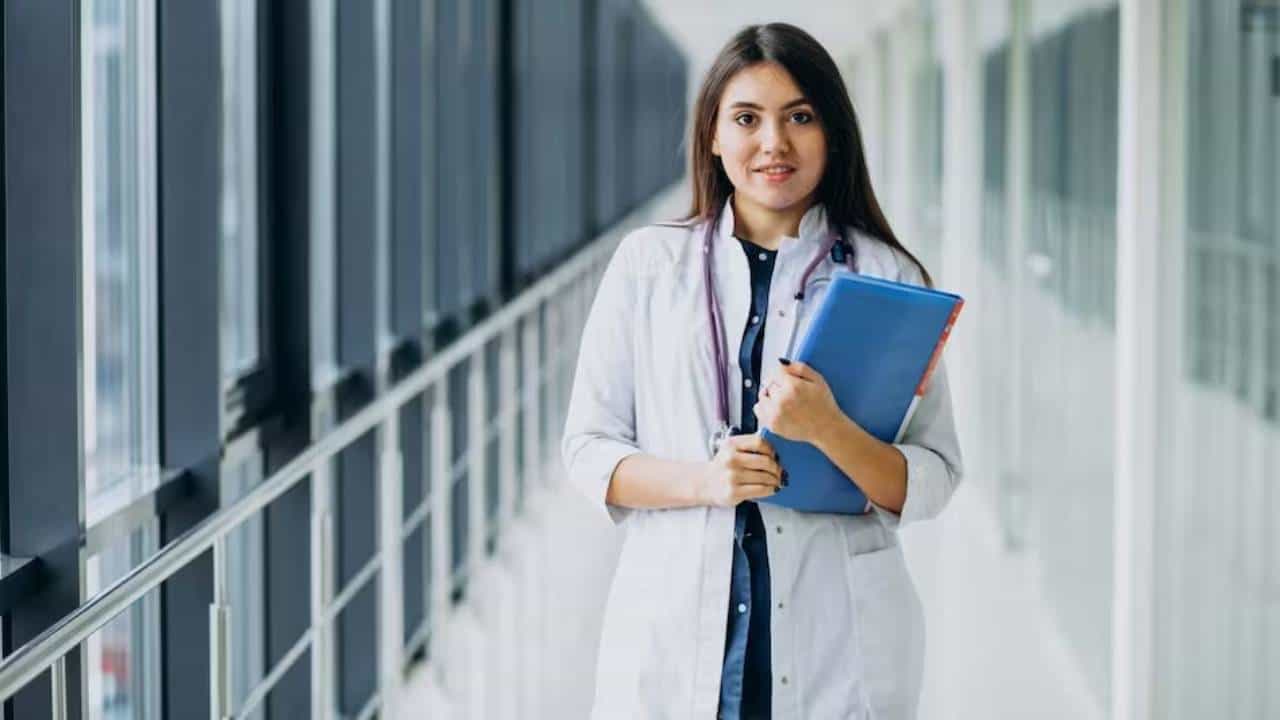 NEET PG Counselling 2023: ನೀಟ್ ಪಿಜಿ ಕೌನ್ಸೆಲಿಂಗ್ 2023 ನೋಂದಣಿ ಇಂದಿನಿಂದ ಪ್ರಾರಂಭ; ವೇಳಾಪಟ್ಟಿಯನ್ನು ಪರಿಶೀಲಿಸಿ NEET PG Counselling 2023: ನೀಟ್ ಪಿಜಿ ಕೌನ್ಸೆಲಿಂಗ್ 2023 ನೋಂದಣಿ ಇಂದಿನಿಂದ ಪ್ರಾರಂಭ; ವೇಳಾಪಟ್ಟಿಯನ್ನು ಪರಿಶೀಲಿಸಿ