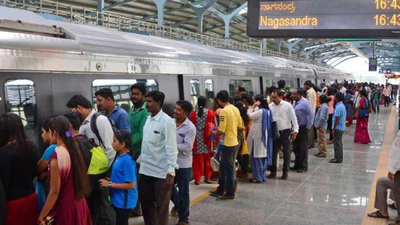 Shakti Scheme: ಶಕ್ತಿ ಯೋಜನೆಯಿಂದ ನಮ್ಮ ಮೆಟ್ರೋ ಪ್ರಯಾಣಿಕರ ಸಂಖ್ಯೆಯಲ್ಲಿ ಏರಿಕೆ Shakti Scheme: ಶಕ್ತಿ ಯೋಜನೆಯಿಂದ ನಮ್ಮ ಮೆಟ್ರೋ ಪ್ರಯಾಣಿಕರ ಸಂಖ್ಯೆಯಲ್ಲಿ ಏರಿಕೆ