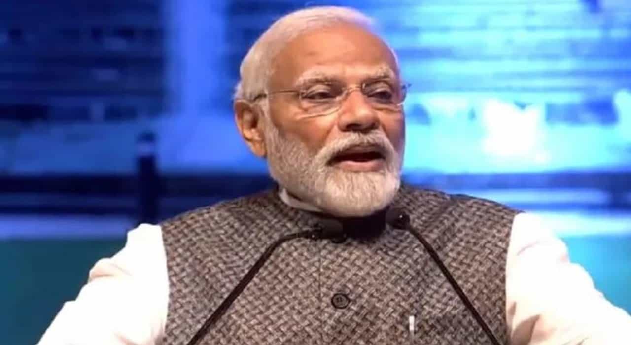 Modi Ki Guarantee: ವಿಶ್ವದ ಮೂರು ಅತಿದೊಡ್ಡ ಆರ್ಥಿಕತೆಗಳಲ್ಲೊಂದಾಗಲಿದೆ ಭಾರತ; ಇದು ಮೋದಿ ಗ್ಯಾರಂಟಿ ಎಂದ ಪ್ರಧಾನಿ Modi Ki Guarantee: ವಿಶ್ವದ ಮೂರು ಅತಿದೊಡ್ಡ ಆರ್ಥಿಕತೆಗಳಲ್ಲೊಂದಾಗಲಿದೆ ಭಾರತ; ಇದು ಮೋದಿ ಗ್ಯಾರಂಟಿ ಎಂದ ಪ್ರಧಾನಿ