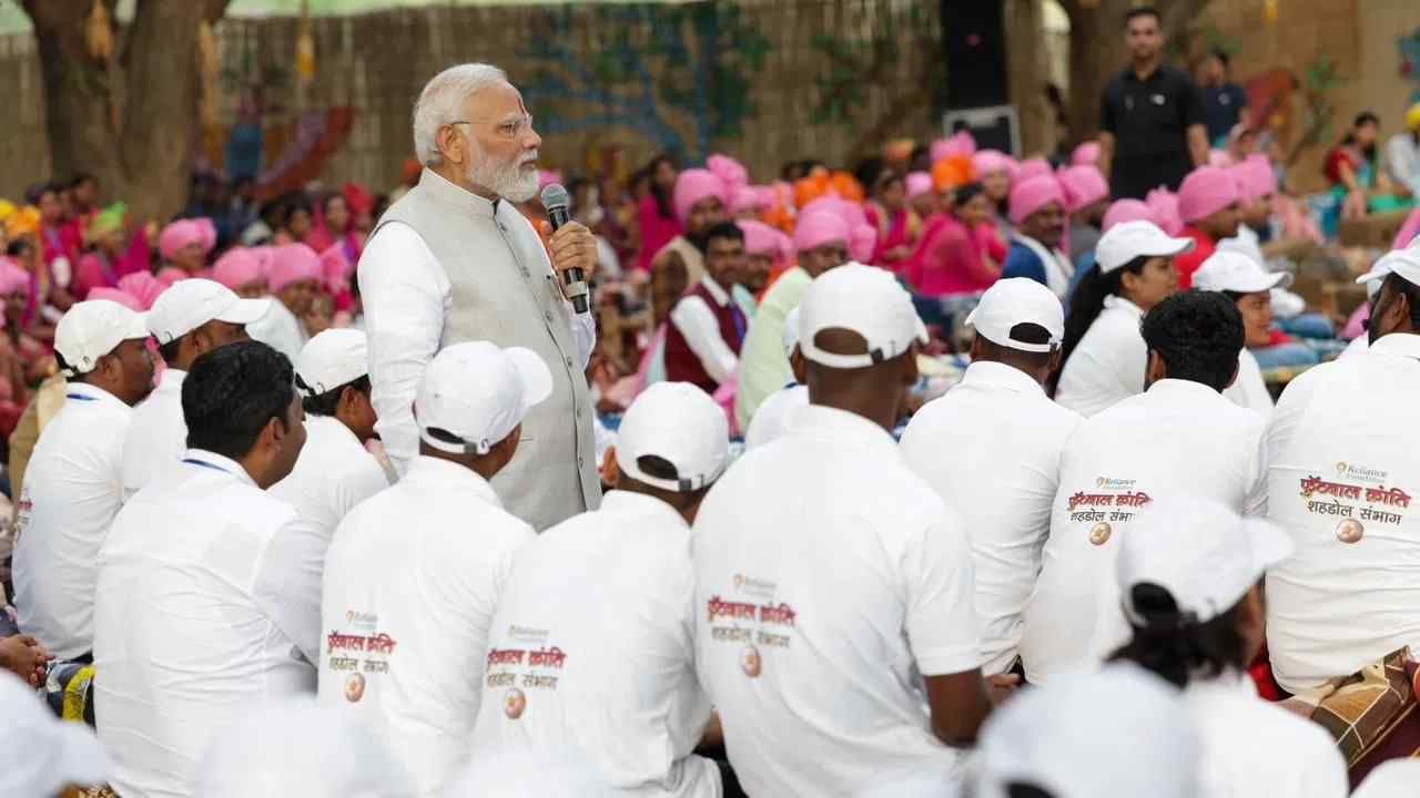 PM Modi in Shahdol PM Modi visits Pakaria interacts with people from tribal communities Check out the photos here
