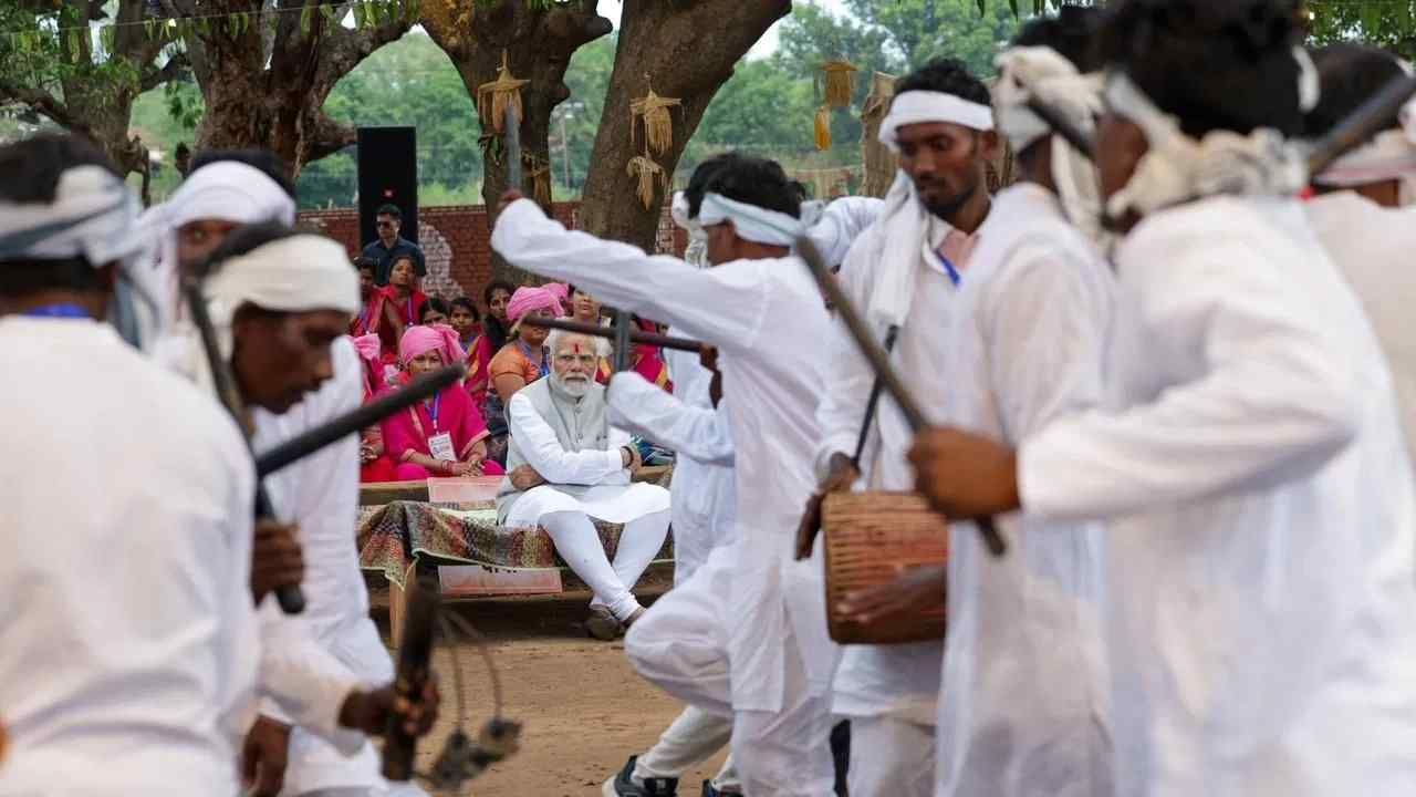 PM Modi in Shahdol PM Modi visits Pakaria interacts with people from tribal communities Check out the photos here
