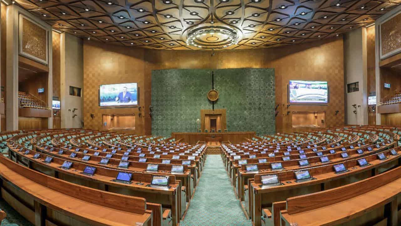 Monsoon Session 2023: ಜು.20ರಿಂದ ಸಂಸತ್ತಿನಲ್ಲಿ ಮುಂಗಾರು ಅಧಿವೇಶನ ಆರಂಭ, ಸರ್ವಪಕ್ಷ ಸಭೆ ಕರೆದ ಸರ್ಕಾರ Monsoon Session 2023: ಜು.20ರಿಂದ ಸಂಸತ್ತಿನಲ್ಲಿ ಮುಂಗಾರು ಅಧಿವೇಶನ ಆರಂಭ, ಸರ್ವಪಕ್ಷ ಸಭೆ ಕರೆದ ಸರ್ಕಾರ