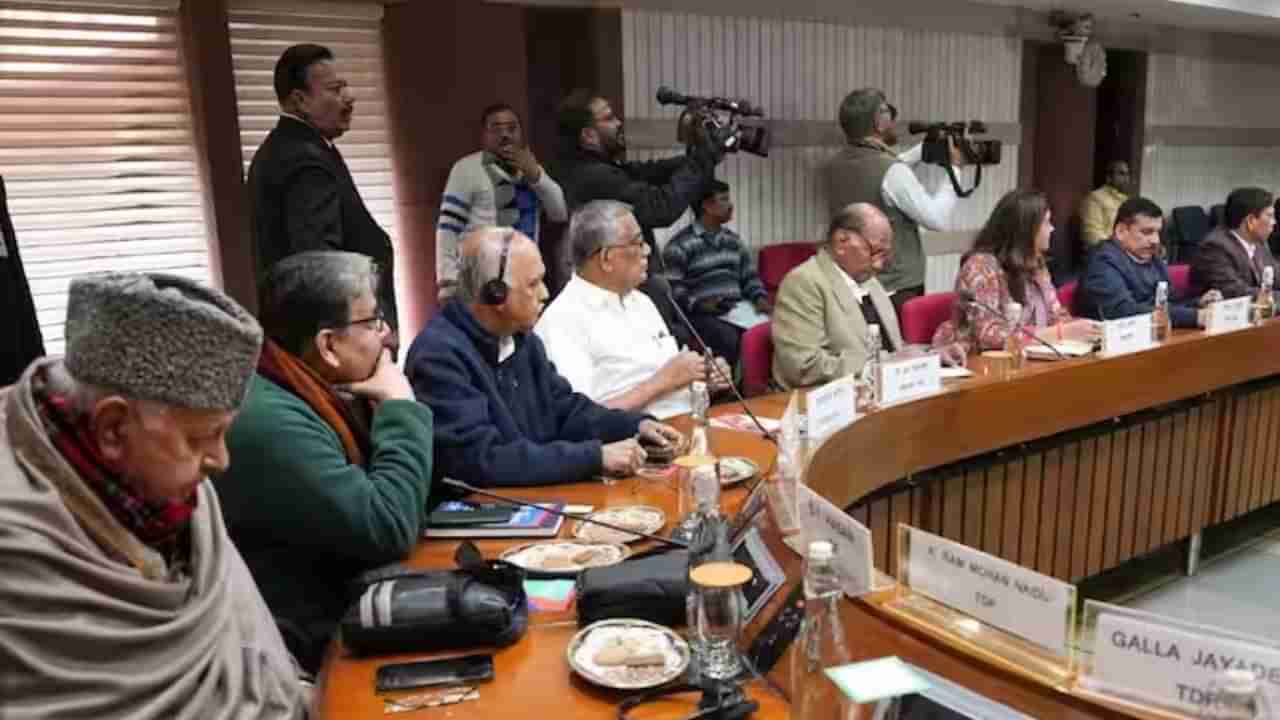 All-Party Meeting: ಜು.20ರಿಂದ ಸಂಸತ್ತಿನಲ್ಲಿ ಮುಂಗಾರು ಅಧಿವೇಶನ, ಮಣಿಪುರ ಹಿಂಸಾಚಾರ ಚರ್ಚೆಗೆ ಕೇಂದ್ರ ಒಪ್ಪಿಗೆ