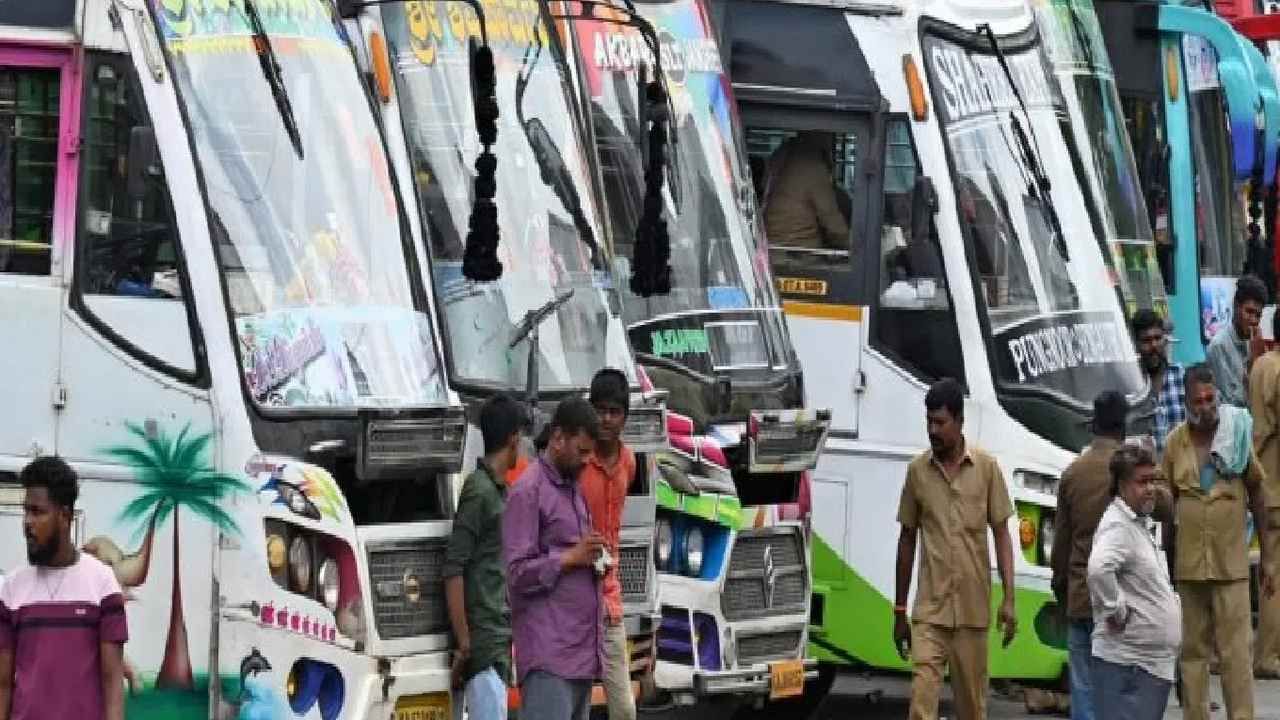 ಶಕ್ತಿ ಯೋಜನೆ ಎಫೆಕ್ಟ್: ಜು.27ರಂದು ಖಾಸಗಿ ಬಸ್, ಟ್ಯಾಕ್ಸಿ, ಆಟೋ ಸಂಘಟನೆಗಳಿಂದ ಬಂದ್ಗೆ ಕರೆ ಶಕ್ತಿ ಯೋಜನೆ ಎಫೆಕ್ಟ್: ಜು.27ರಂದು ಖಾಸಗಿ ಬಸ್, ಟ್ಯಾಕ್ಸಿ, ಆಟೋ ಸಂಘಟನೆಗಳಿಂದ ಬಂದ್ಗೆ ಕರೆ