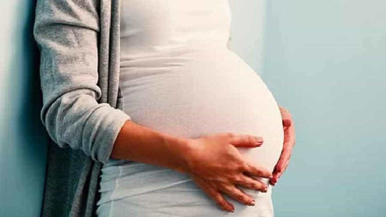 Maternity Leave: ಈ ರಾಜ್ಯದಲ್ಲಿ ಮಹಿಳಾ ಸರ್ಕಾರಿ ನೌಕರರಿಗೆ ಸಿಗಲಿದೆ 1 ವರ್ಷದ ಹೆರಿಗೆ ರಜೆ Maternity Leave: ಈ ರಾಜ್ಯದಲ್ಲಿ ಮಹಿಳಾ ಸರ್ಕಾರಿ ನೌಕರರಿಗೆ ಸಿಗಲಿದೆ 1 ವರ್ಷದ ಹೆರಿಗೆ ರಜೆ