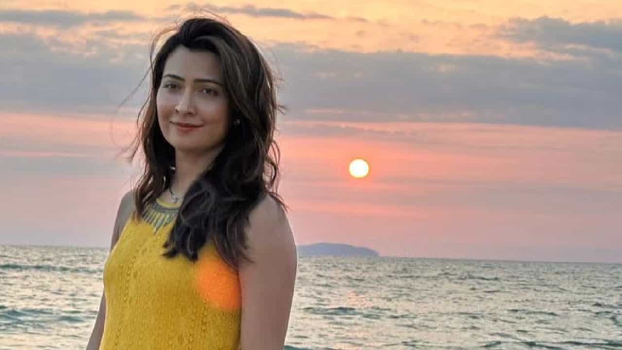 Radhika Pandit: ಹೊಸ ಫೋಟೋ ಹಂಚಿಕೊಂಡು ಅಭಿಮಾನಿಗಳಿಗೆ ಜೀವನದ ಬಗ್ಗೆ ಪಾಠ ಹೇಳಿದ ನಟಿ ರಾಧಿಕಾ ಪಂಡಿತ್ Radhika Pandit: ಹೊಸ ಫೋಟೋ ಹಂಚಿಕೊಂಡು ಅಭಿಮಾನಿಗಳಿಗೆ ಜೀವನದ ಬಗ್ಗೆ ಪಾಠ ಹೇಳಿದ ನಟಿ ರಾಧಿಕಾ ಪಂಡಿತ್