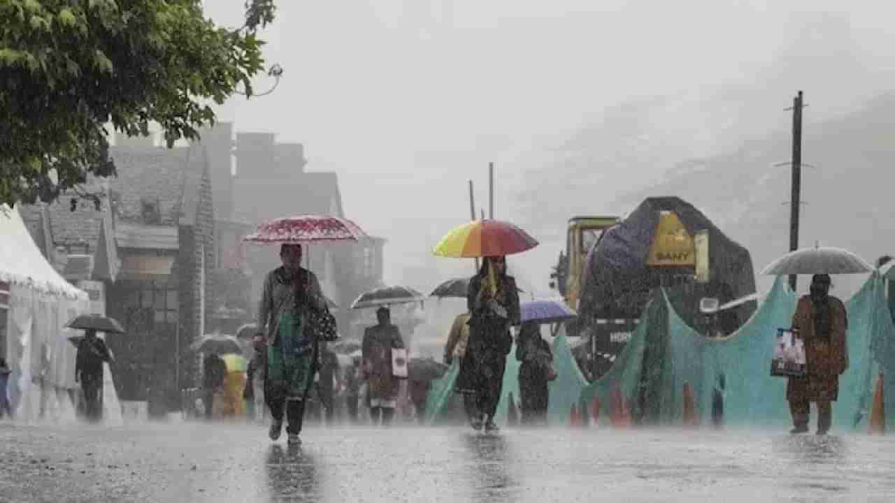 Karnataka Rains: ಕರಾವಳಿಯ ಬಹುತೇಕ ಕಡೆ, ದಕ್ಷಿಣ ಒಳನಾಡಿನ ಕೆಲವೆಡೆ ಮುಂದಿನ 24 ಗಂಟೆಗಳಲ್ಲಿ ಹೆಚ್ಚಾಗಲಿದೆ ವರುಣನ ಆರ್ಭಟ