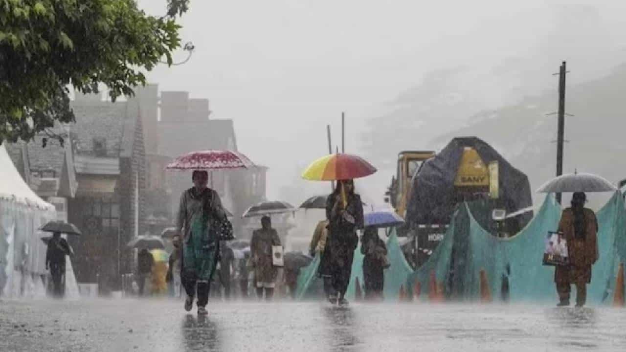 Karnataka Weather: ಕರಾವಳಿಯಲ್ಲಿ ಭಾರಿ ಮಳೆ ಮುನ್ಸೂಚನೆ; ಯೆಲ್ಲೋ ಅಲರ್ಟ್ ಘೋಷಣೆ Karnataka Weather: ಕರಾವಳಿಯಲ್ಲಿ ಭಾರಿ ಮಳೆ ಮುನ್ಸೂಚನೆ; ಯೆಲ್ಲೋ ಅಲರ್ಟ್ ಘೋಷಣೆ