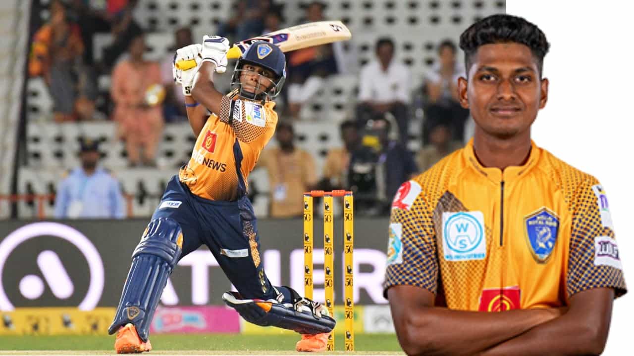 TNPL 2023: ತಮಿಳುನಾಡು ಪ್ರೀಮಿಯರ್ ಲೀಗ್ನ 2ನೇ ಕ್ವಾಲಿಫೈಯರ್ ಪಂದ್ಯದಲ್ಲಿ ಸಿಡಿಲಬ್ಬರದ ಬ್ಯಾಟಿಂಗ್ ಪ್ರದರ್ಶಿಸಿ ಯುವ ದಾಂಡಿಗ ರಿತಿಕ್ ಈಶ್ವರನ್ ಹೊಸ ಸಂಚಲನ ಸೃಷ್ಟಿಸಿದ್ದಾರೆ.