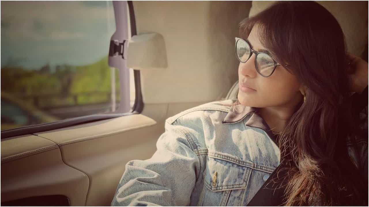 Samantha: ಆರೋಗ್ಯ ಹದಗೆಟ್ಟ ಬಳಿಕ ಮತ್ತೆ ದೇವರ ಮೊರೆಹೋದ ನಟಿ ಸಮಂತಾ ರುತ್ ಪ್ರಭು Samantha: ಆರೋಗ್ಯ ಹದಗೆಟ್ಟ ಬಳಿಕ ಮತ್ತೆ ದೇವರ ಮೊರೆಹೋದ ನಟಿ ಸಮಂತಾ ರುತ್ ಪ್ರಭು