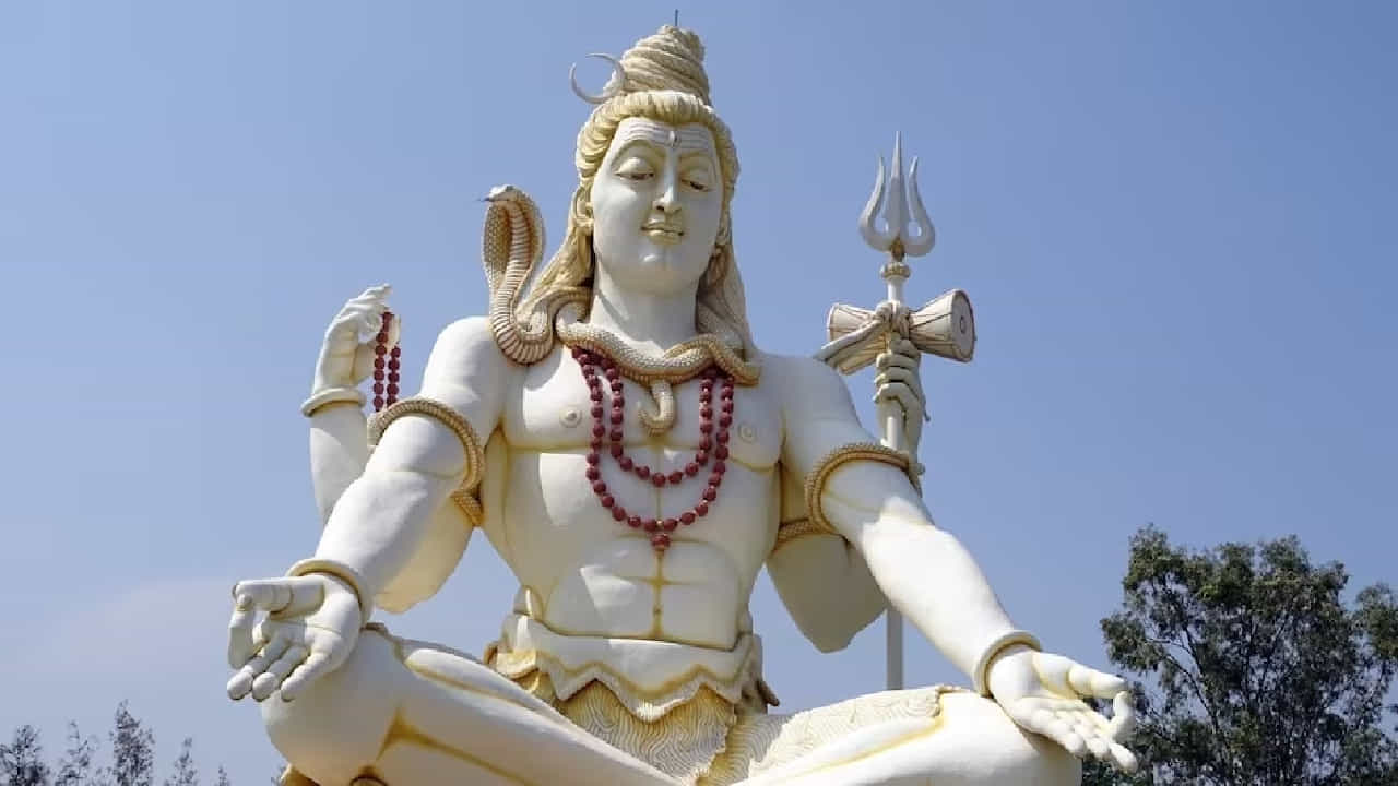 Sawan Shivratri 2023: ಶ್ರಾವಣ ಶಿವರಾತ್ರಿ ದಿನಾಂಕ, ಮಹತ್ವ ಹಾಗೂ ಆಚರಣೆಗಳನ್ನು ತಿಳಿಯಿರಿ Sawan Shivratri 2023: ಶ್ರಾವಣ ಶಿವರಾತ್ರಿ ದಿನಾಂಕ, ಮಹತ್ವ ಹಾಗೂ ಆಚರಣೆಗಳನ್ನು ತಿಳಿಯಿರಿ