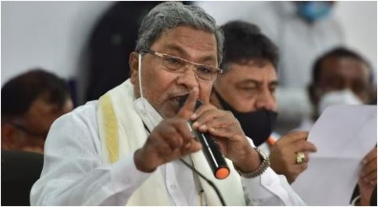 ವರ್ಗಾವಣೆಯಲ್ಲಿ ವ್ಯಾಪಾರದ ಆರೋಪ ಹಾಸ್ಯಾಸ್ಪದ, ಅವರ ಕಾಲದಲ್ಲೂ ನಡೆದಿತ್ತೇ; ಸಿಎಂ ಸಿದ್ದರಾಮಯ್ಯ ಪ್ರಶ್ನೆ ವರ್ಗಾವಣೆಯಲ್ಲಿ ವ್ಯಾಪಾರದ ಆರೋಪ ಹಾಸ್ಯಾಸ್ಪದ, ಅವರ ಕಾಲದಲ್ಲೂ ನಡೆದಿತ್ತೇ; ಸಿಎಂ ಸಿದ್ದರಾಮಯ್ಯ ಪ್ರಶ್ನೆ
