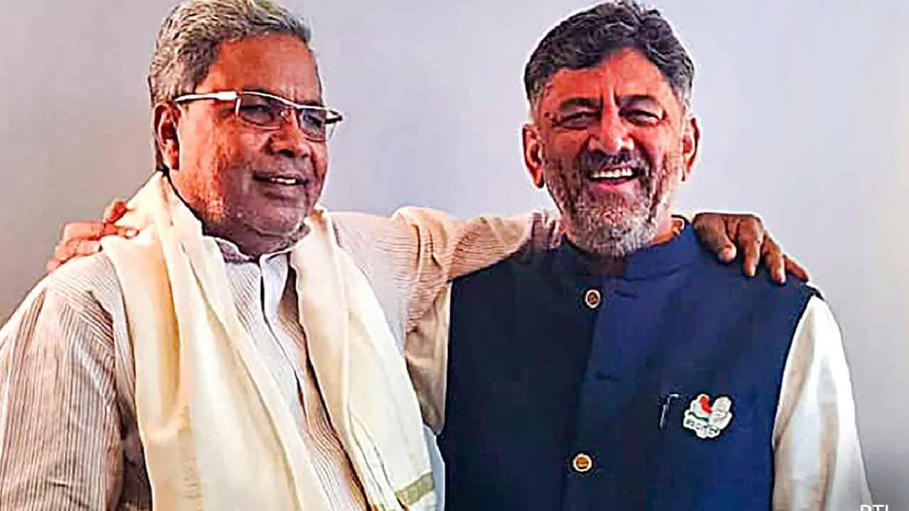 ಸಚಿವರ ವಿರುದ್ಧ ಸಿಡಿದೆದ್ದ ಕಾಂಗ್ರೆಸ್ ಶಾಸಕರು: ಶಾಸಕಾಂಗ ಸಭೆ ಬಗ್ಗೆ ಸಿಎಂ, ಡಿಸಿಎಂ ಹೇಳಿದ್ದಿಷ್ಟು ಸಚಿವರ ವಿರುದ್ಧ ಸಿಡಿದೆದ್ದ ಕಾಂಗ್ರೆಸ್ ಶಾಸಕರು: ಶಾಸಕಾಂಗ ಸಭೆ ಬಗ್ಗೆ ಸಿಎಂ, ಡಿಸಿಎಂ ಹೇಳಿದ್ದಿಷ್ಟು