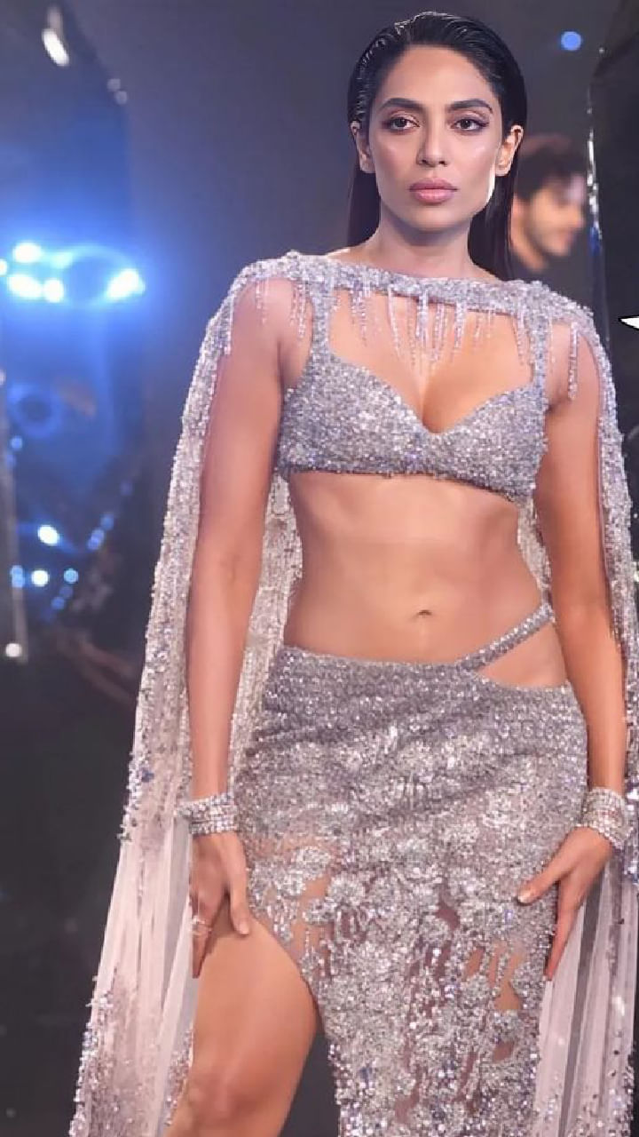 Sobhita Dhulipala (2)