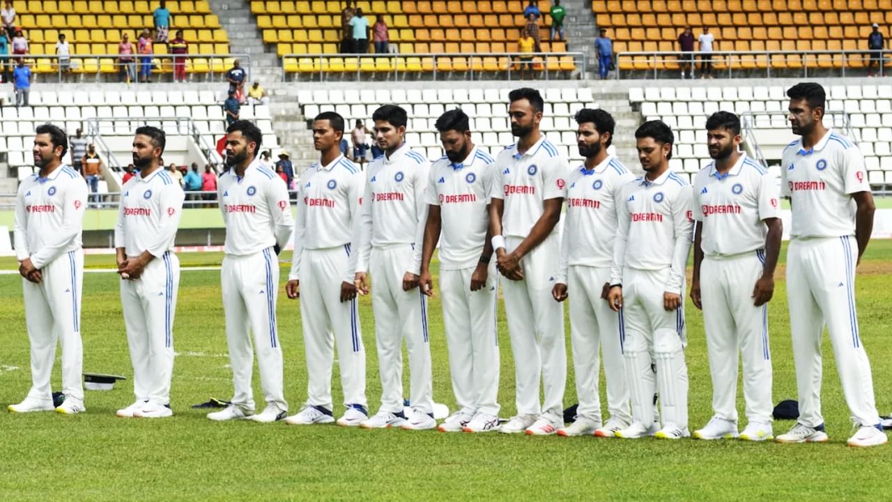 India vs West Indies 1st Test: ಡೊಮಿನಿಕಾದ ವಿಂಡ್ಸರ್ ಪಾರ್ಕ್​ನಲ್ಲಿ ನಡೆದ ವೆಸ್ಟ್ ಇಂಡೀಸ್ ವಿರುದ್ಧದ ಮೊದಲ ಟೆಸ್ಟ್ ಪಂದ್ಯದಲ್ಲಿ ಟೀಮ್ ಇಂಡಿಯಾ ಅಮೋಘ ಗೆಲುವು ದಾಖಲಿಸಿದೆ.