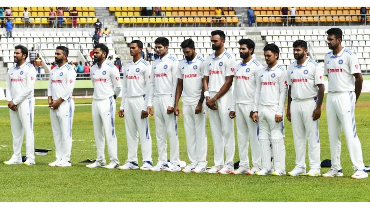 IND vs WI: ಇಂಡೊ-ವಿಂಡೀಸ್ 2ನೇ ಟೆಸ್ಟ್: ಹೀಗಿರಲಿದೆ ಟೀಮ್ ಇಂಡಿಯಾ ಪ್ಲೇಯಿಂಗ್ 11 IND vs WI: ಇಂಡೊ-ವಿಂಡೀಸ್ 2ನೇ ಟೆಸ್ಟ್: ಹೀಗಿರಲಿದೆ ಟೀಮ್ ಇಂಡಿಯಾ ಪ್ಲೇಯಿಂಗ್ 11
