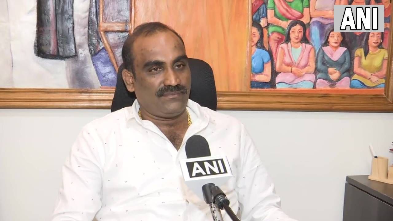 ಉಡುಪಿ: ಇಂದು ಕ್ಯಾಮರಾ ಇಟ್ಟ ವಿದ್ಯಾರ್ಥಿಗಳು, ನಾಳೆ ಬಾಂಬ್ ಇಡುತ್ತಾರೆ - ಯಶ್ಪಾಲ್ ಸುವರ್ಣ ಉಡುಪಿ: ಇಂದು ಕ್ಯಾಮರಾ ಇಟ್ಟ ವಿದ್ಯಾರ್ಥಿಗಳು, ನಾಳೆ ಬಾಂಬ್ ಇಡುತ್ತಾರೆ - ಯಶ್ಪಾಲ್ ಸುವರ್ಣ