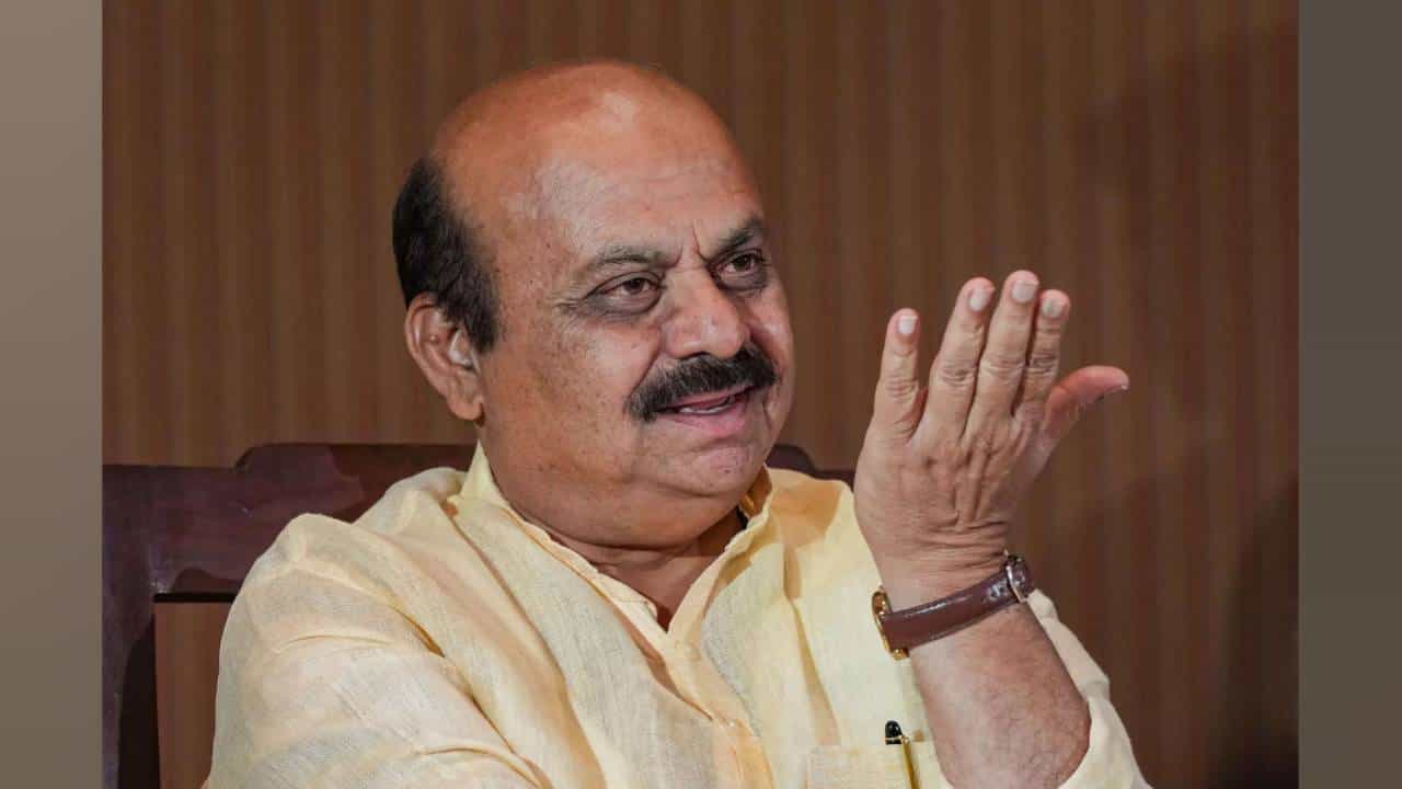 ವರ್ಗಾವಣೆ ಪೈಪೋಟಿ, ಭ್ರಷ್ಟಾಚಾರದ ಪೈಪೋಟಿ ಇದ್ದಿದ್ದರಿಂದ ಸಿಪಿಎಲ್ ಸಭೆ ನಡೆಸಿದರು: ಬೊಮ್ಮಾಯಿ ವರ್ಗಾವಣೆ ಪೈಪೋಟಿ, ಭ್ರಷ್ಟಾಚಾರದ ಪೈಪೋಟಿ ಇದ್ದಿದ್ದರಿಂದ ಸಿಪಿಎಲ್ ಸಭೆ ನಡೆಸಿದರು: ಬೊಮ್ಮಾಯಿ