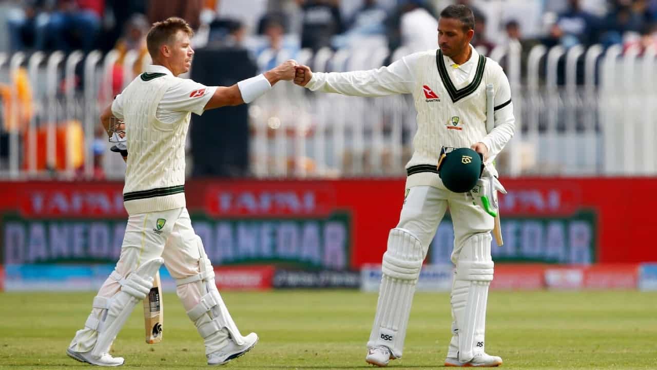 Ashes 2023: ಆಸ್ಟ್ರೇಲಿಯಾ ಉತ್ತಮ ಆರಂಭ: ಸೋಲಿನ ಸುಳಿಯಲ್ಲಿ ಇಂಗ್ಲೆಂಡ್ Ashes 2023: ಆಸ್ಟ್ರೇಲಿಯಾ ಉತ್ತಮ ಆರಂಭ: ಸೋಲಿನ ಸುಳಿಯಲ್ಲಿ ಇಂಗ್ಲೆಂಡ್