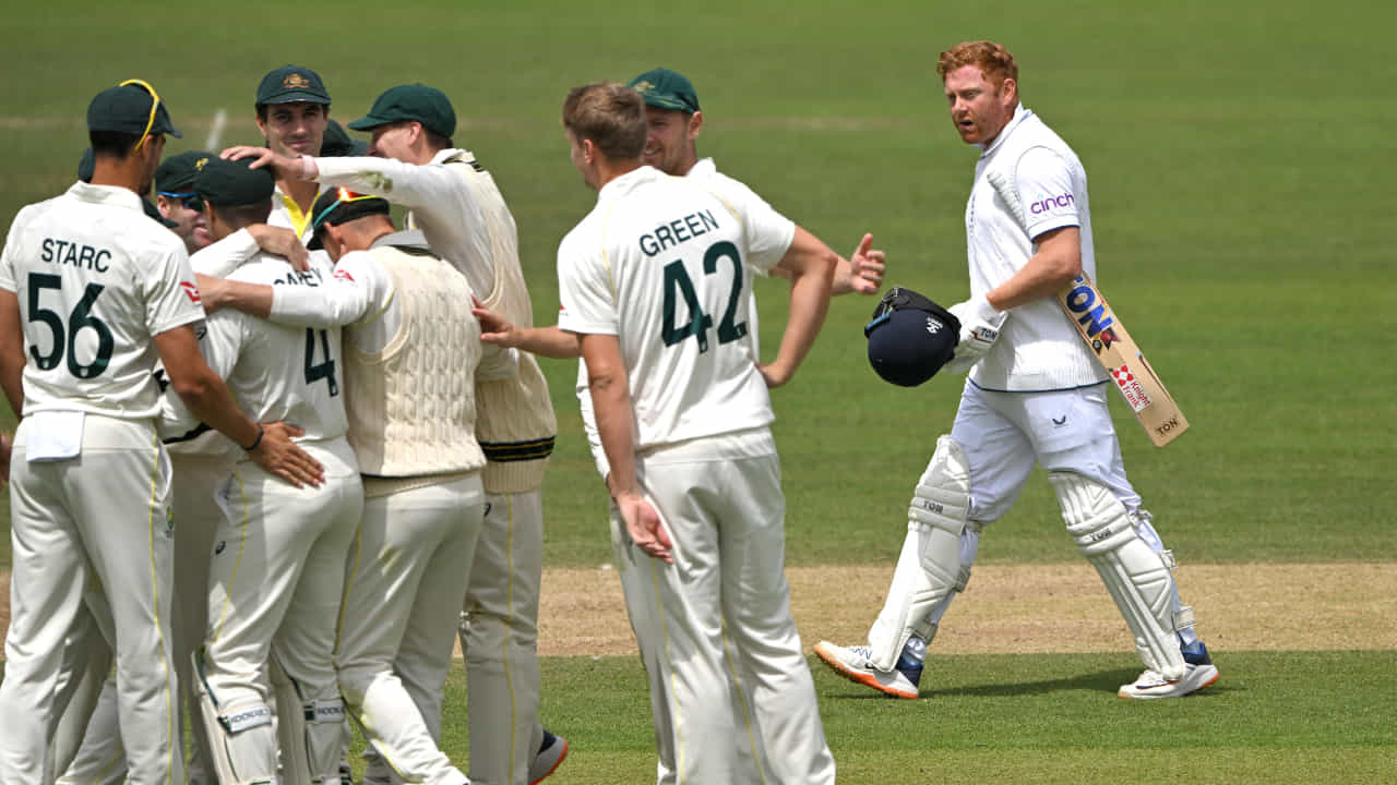 Ashes 2023: ವಿವಾದದ ಕಿಡಿ ಹೊತ್ತಿಸಿದ ಬೈರ್ಸ್ಟೋ ರನೌಟ್! ಕ್ರೀಡಾ ಸ್ಫೂರ್ತಿ ಮರೆತ್ರಾ ಕಾಂಗರೂಗಳು? ವಿಡಿಯೋ Ashes 2023: ವಿವಾದದ ಕಿಡಿ ಹೊತ್ತಿಸಿದ ಬೈರ್ಸ್ಟೋ ರನೌಟ್! ಕ್ರೀಡಾ ಸ್ಫೂರ್ತಿ ಮರೆತ್ರಾ ಕಾಂಗರೂಗಳು? ವಿಡಿಯೋ