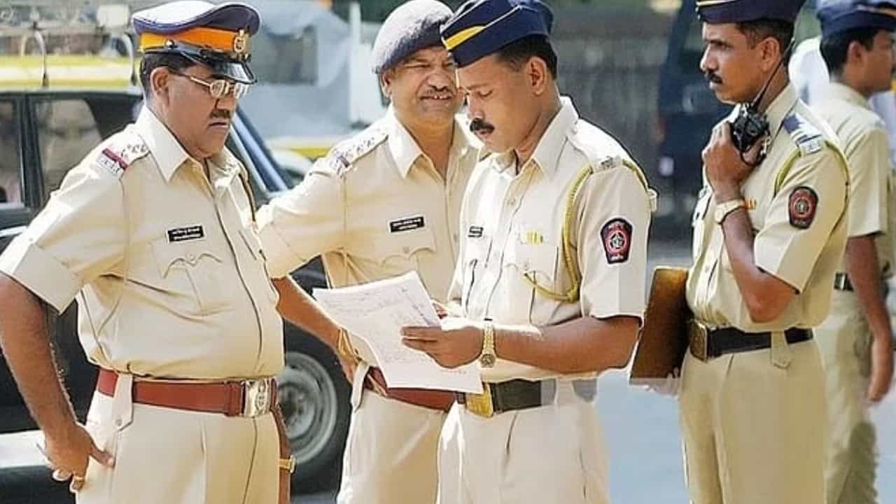 ಸೀಮಾ ಹೈದರ್ ಮರಳಿ ಬರದಿದ್ದರೆ '26/11 ರೀತಿಯಲ್ಲೇ ಉಗ್ರ ದಾಳಿ'; ಮುಂಬೈ ಪೊಲೀಸರಿಗೆ ಬೆದರಿಕೆ ಕರೆ