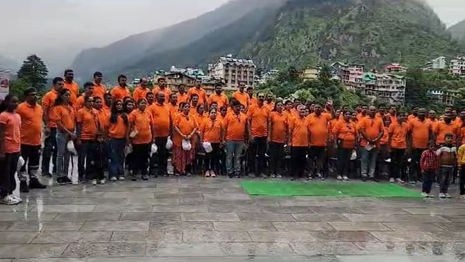 ಹಿಮಾಚಲ ಪ್ರದೇಶಕ್ಕೆ ಪ್ರವಾಸಕ್ಕೆ ತೆರಳಿದ್ದ ಮೈಸೂರಿನ ನಾಲ್ವರು ನಾಪತ್ತೆ ಹಿಮಾಚಲ ಪ್ರದೇಶಕ್ಕೆ ಪ್ರವಾಸಕ್ಕೆ ತೆರಳಿದ್ದ ಮೈಸೂರಿನ ನಾಲ್ವರು ನಾಪತ್ತೆ