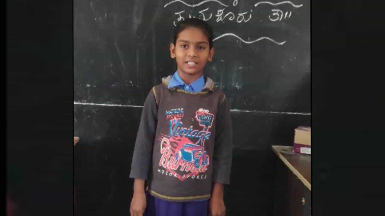 Viral Video: ತುಮಕೂರಿನ ಈ ಮಗ್ಗಿಬಾಲೆಗೆ 45ರ ಮಗ್ಗಿಯೂ ನೀರುಕುಡಿದಂತೆ! Viral Video: ತುಮಕೂರಿನ ಈ ಮಗ್ಗಿಬಾಲೆಗೆ 45ರ ಮಗ್ಗಿಯೂ ನೀರುಕುಡಿದಂತೆ!