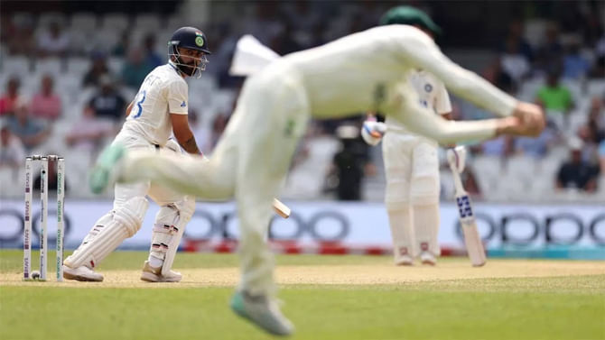 IND vs WI: ಅಭ್ಯಾಸ ಪಂದ್ಯದಲ್ಲೂ ಅದೇ ತಪ್ಪು; ಕೇವಲ 3 ರನ್ಗಳಿಗೆ ಸುಸ್ತಾದ ಕೊಹ್ಲಿ! ವಿಡಿಯೋ ನೋಡಿ IND vs WI: ಅಭ್ಯಾಸ ಪಂದ್ಯದಲ್ಲೂ ಅದೇ ತಪ್ಪು; ಕೇವಲ 3 ರನ್ಗಳಿಗೆ ಸುಸ್ತಾದ ಕೊಹ್ಲಿ! ವಿಡಿಯೋ ನೋಡಿ