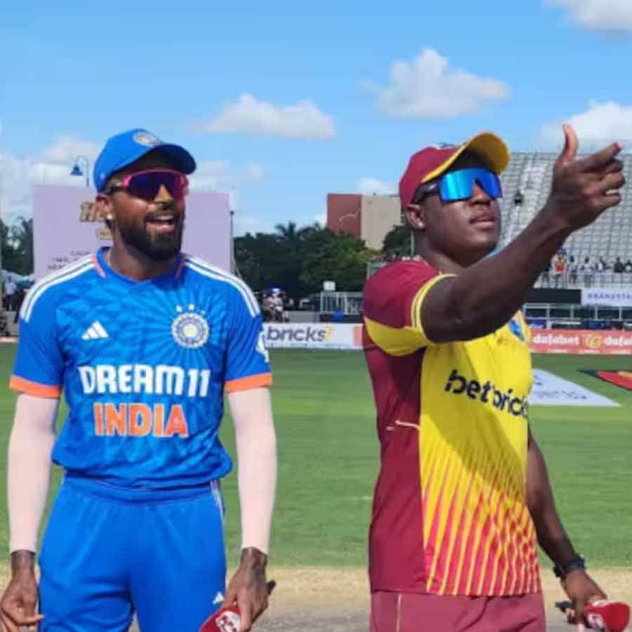 ವೆಸ್ಟ್ ಇಂಡೀಸ್ ವಿರುದ್ಧದ ಐದು ಪಂದ್ಯಗಳ ಸರಣಿಯ ಐದನೇ ಟಿ20 ಪಂದ್ಯಕ್ಕೆ ಟೀಮ್ ಇಂಡಿಯಾ ಸಜ್ಜಾಗಿದೆ. ನಾಲ್ಕನೇ ಟಿ20 ಪಂದ್ಯ ಮುಗಿದ ಬೆನ್ನಲ್ಲೇ ಒಂದು ದಿನ ಕೂಡ ವಿಶ್ರಾಂತಿ ಇಲ್ಲಿದೆ ಇಂದು (ಆಗಸ್ಟ್ 13) ಅಮೆರಿಕಾದ ಫ್ಲೋರಿಡಾದಲ್ಲಿರುವ ಸೆಂಟ್ರಲ್ ಬ್ರೋವರ್ಡ್ ರೀಜನಲ್ ಪಾರ್ಕ್ ಸ್ಟೇಡಿಯಂ ಟರ್ಫ್ ಗ್ರೌಂಡ್ನಲ್ಲಿ ಈ ಮಹತ್ವದ ಪಂದ್ಯ ನಡೆಯಲಿದೆ.