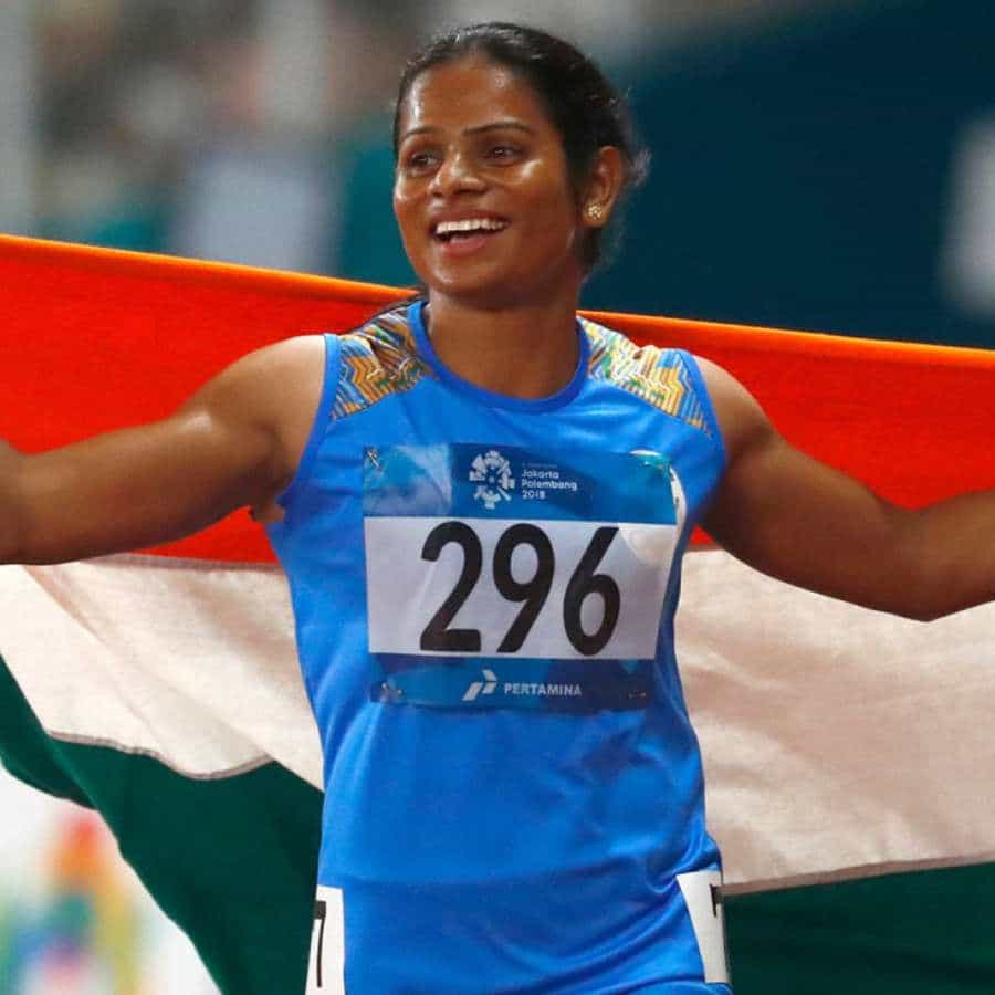 ಭಾರತದ ಸ್ಟಾರ್ ಓಟಗಾರ್ತಿ ದ್ಯುತಿ ಚಂದ್ ಅವರು ಸ್ಪರ್ಧೆಯ ಹೊರಗೆ ಡೋಪ್ ಪರೀಕ್ಷೆಯಲ್ಲಿ ವಿಫಲವಾದ ಕಾರಣ ನಾಲ್ಕು ವರ್ಷಗಳ ನಿಷೇಧಕ್ಕೆ ಒಳಗಾಗಿದ್ದಾರೆ. 2021 ರ ಇಂಡಿಯನ್ ಗ್ರ್ಯಾಂಡ್ ಪ್ರಿಕ್ಸ್ 4 ರ ಸಮಯದಲ್ಲಿ 11.17 ಸೆಕೆಂಡ್ಗಳಲ್ಲಿ 100 ಮೀ ಓಡಿ ದ್ಯುತಿ ನೂತನ ದಾಖಲೆ ನಿರ್ಮಿಸಿದ್ದರು.