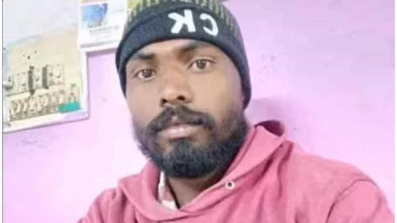 ಕುಡಿದ ಮತ್ತಿನಲ್ಲಿ ರಸ್ತೆಯಲ್ಲಿ ಹೋಗುತ್ತಿದ್ದ ಯುವತಿಗೆ ಕಿರುಕುಳ ಕೊಟ್ಟು, ವಿವಸ್ತ್ರಗೊಳಿಸಿ ವ್ಯಕ್ತಿಯಿಂದ ಹಲ್ಲೆ ಕುಡಿದ ಮತ್ತಿನಲ್ಲಿ ರಸ್ತೆಯಲ್ಲಿ ಹೋಗುತ್ತಿದ್ದ ಯುವತಿಗೆ ಕಿರುಕುಳ ಕೊಟ್ಟು, ವಿವಸ್ತ್ರಗೊಳಿಸಿ ವ್ಯಕ್ತಿಯಿಂದ ಹಲ್ಲೆ