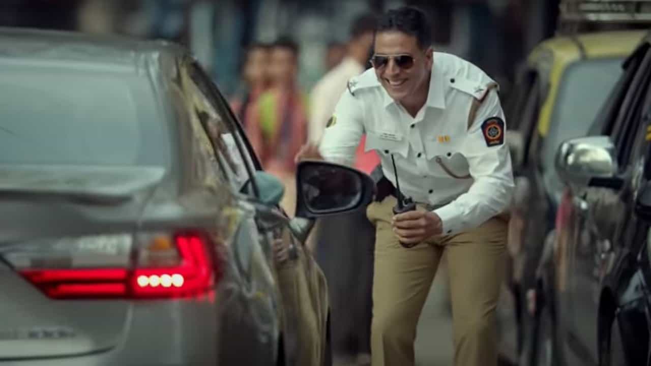 ‘ರಸ್ತೆ ಯಾರಪ್ಪನದ್ದಲ್ಲ’; ಮತ್ತೆ ಮುನ್ನೆಲೆಗೆ ಬಂತು ಅಕ್ಷಯ್ ಕುಮಾರ್ ಹಳೆಯ ಜಾಹೀರಾತು ‘ರಸ್ತೆ ಯಾರಪ್ಪನದ್ದಲ್ಲ’; ಮತ್ತೆ ಮುನ್ನೆಲೆಗೆ ಬಂತು ಅಕ್ಷಯ್ ಕುಮಾರ್ ಹಳೆಯ ಜಾಹೀರಾತು